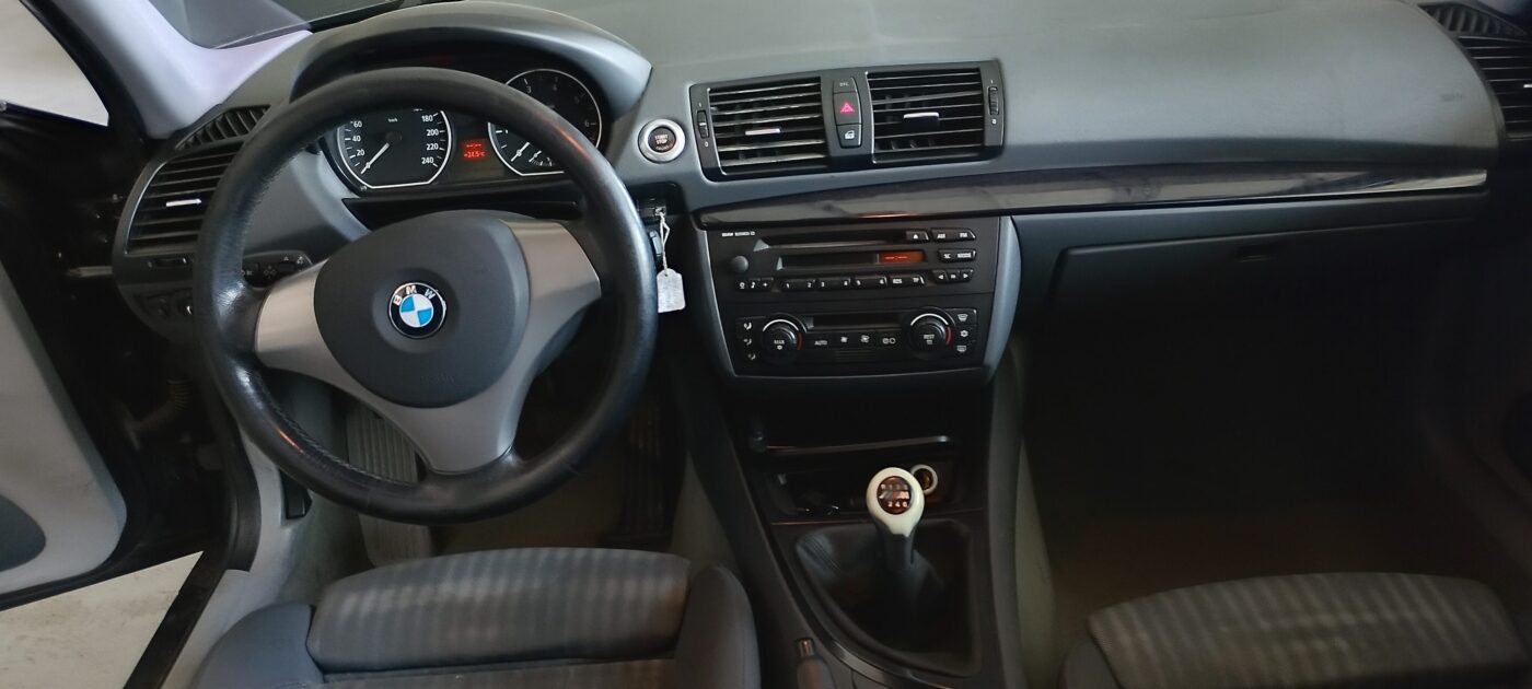 BMW Serie 1 2.0i 
