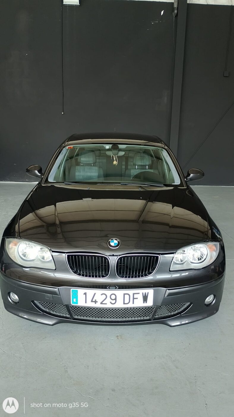 BMW Serie 1 2.0i 