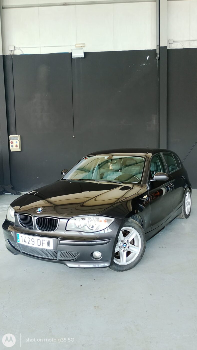 BMW Serie 1 2.0i 