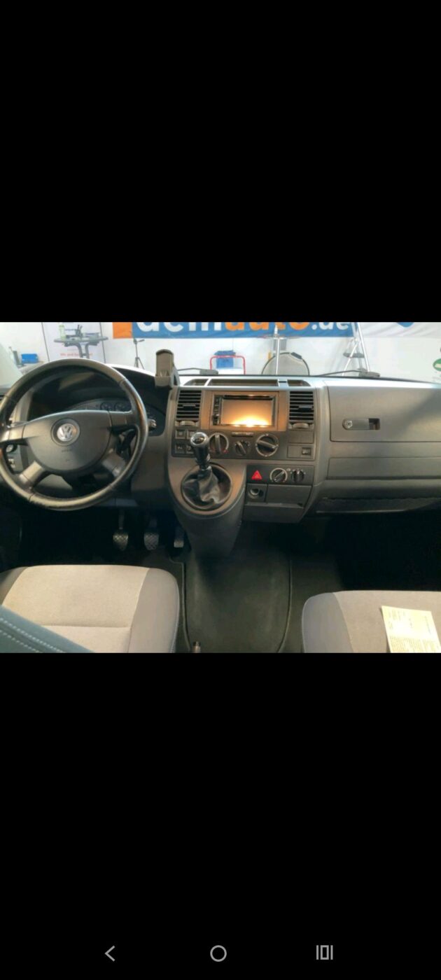 VOLKSWAGEN Multivan T5 STARTLINE