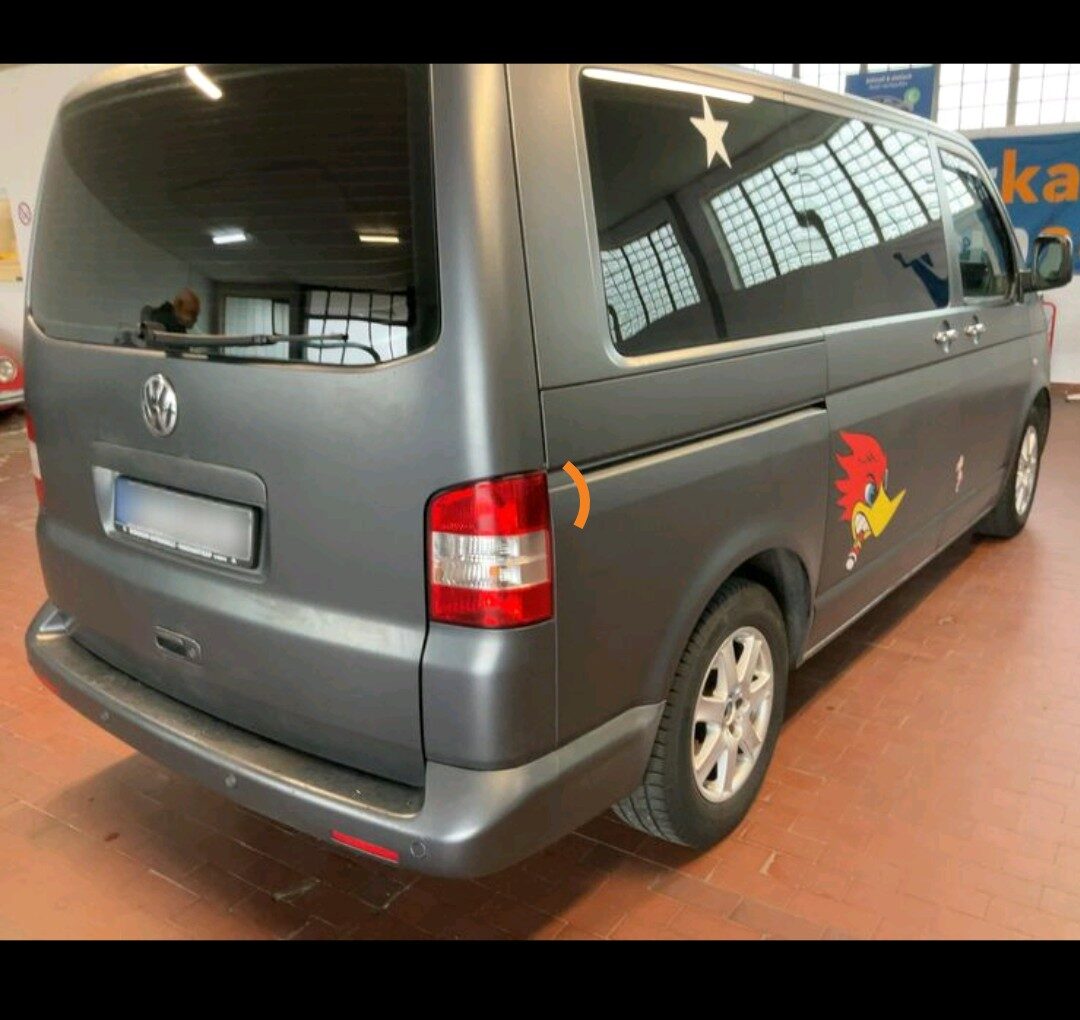 VOLKSWAGEN Multivan T5 STARTLINE
