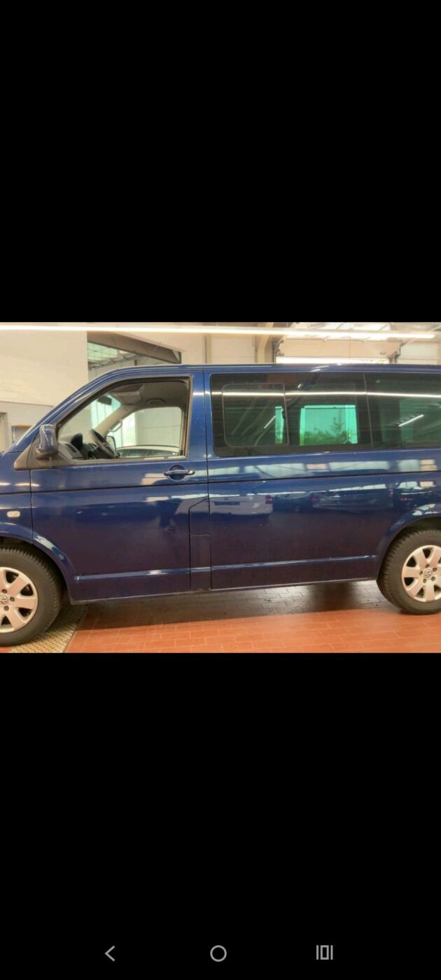 VOLKSWAGEN Multivan T5