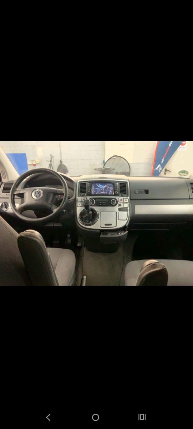 VOLKSWAGEN Multivan T5
