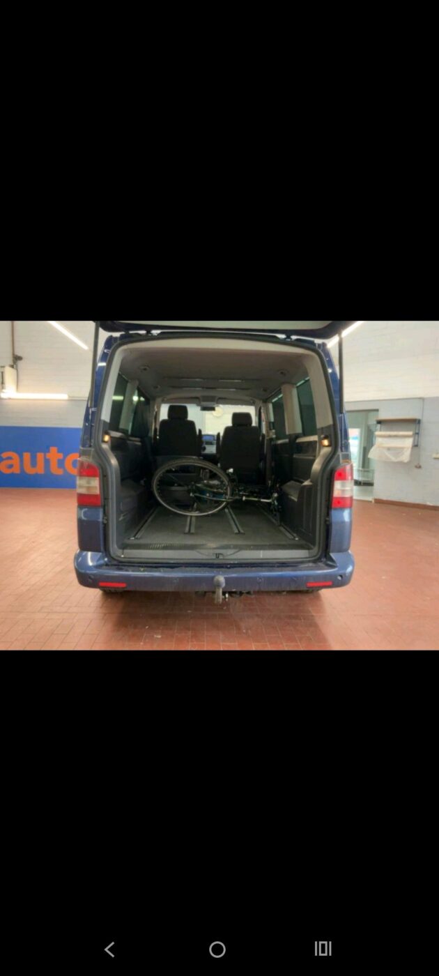 VOLKSWAGEN Multivan T5