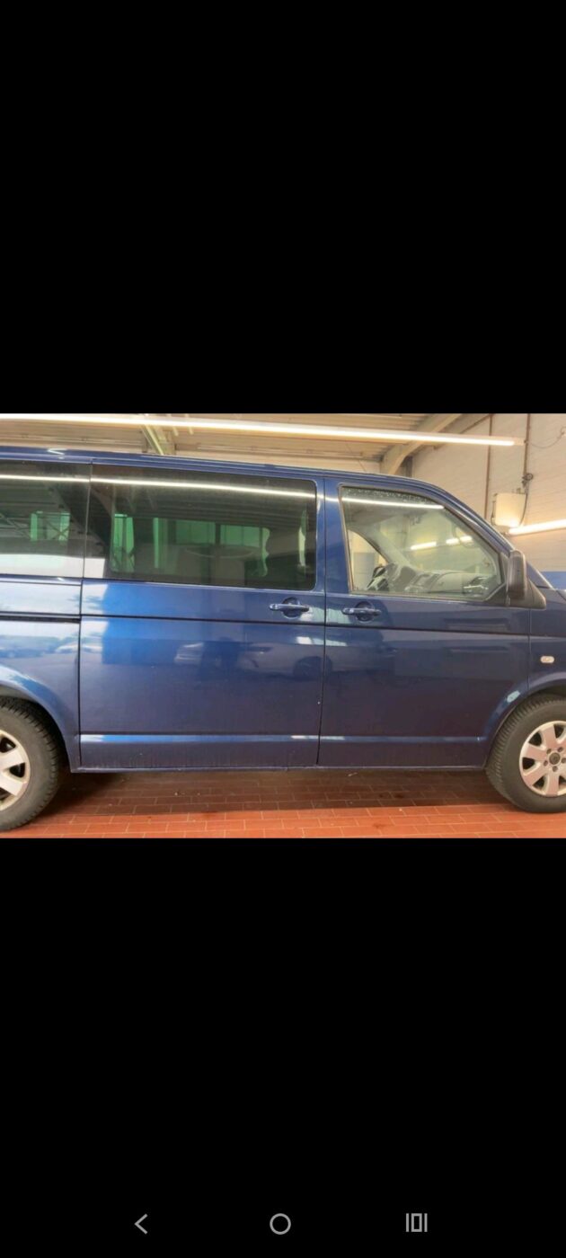 VOLKSWAGEN Multivan T5