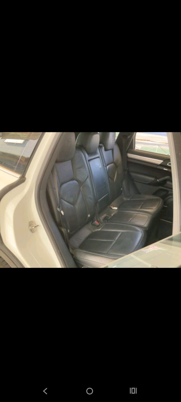 PORSCHE Cayenne 3.0D