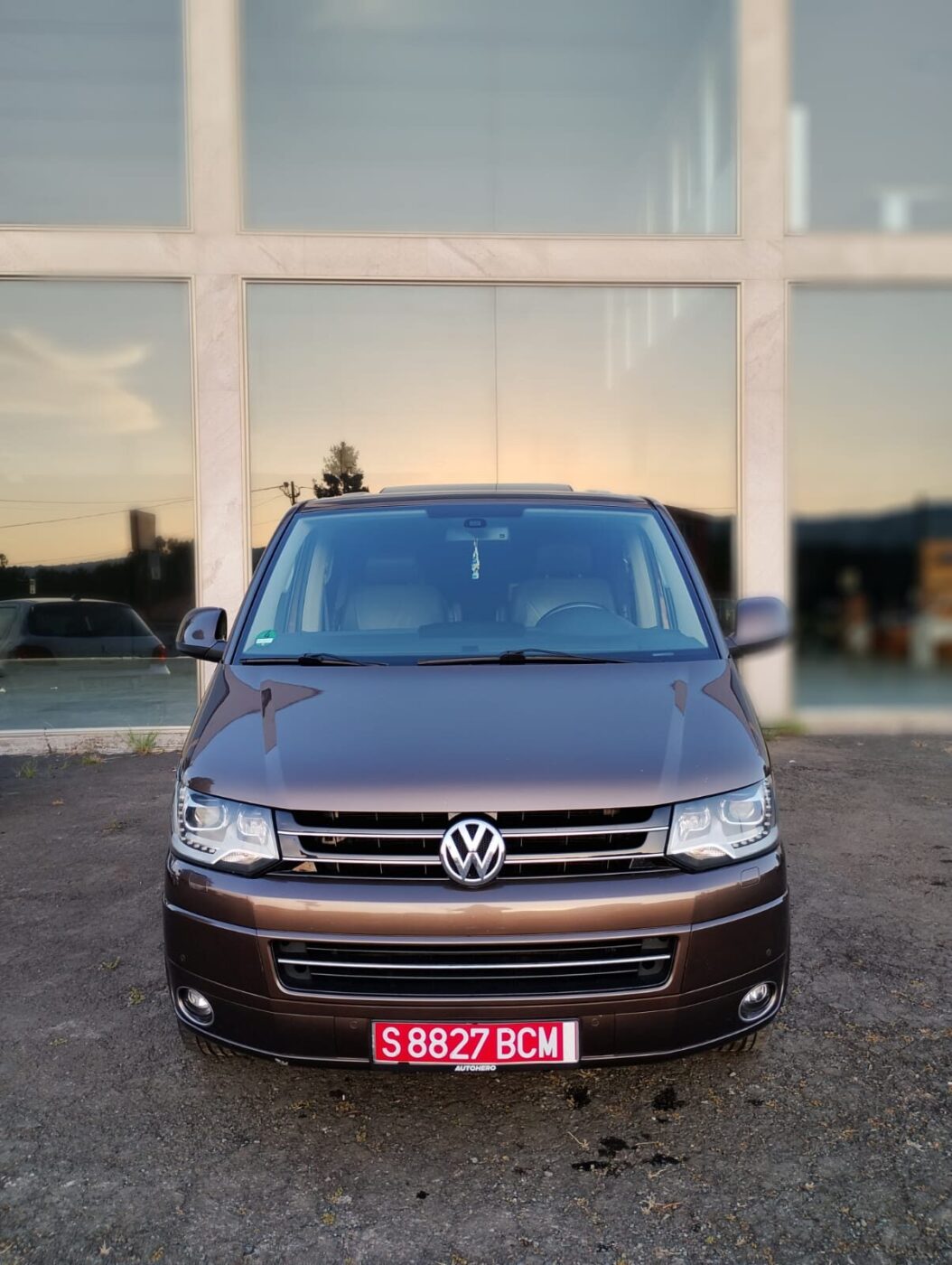 VOLKSWAGEN Multivan T5 HIGHLINE