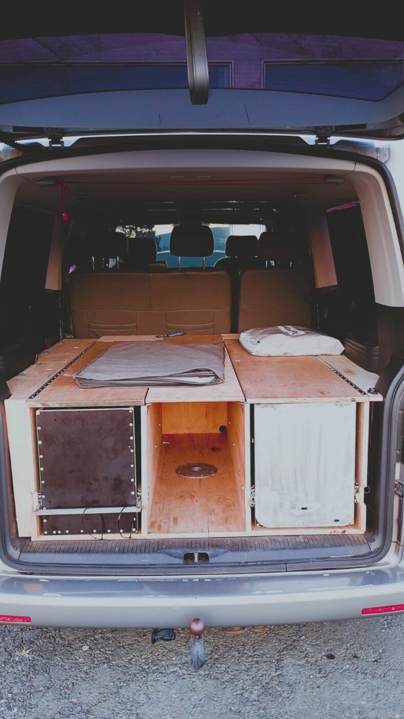 VOLKSWAGEN Caravelle T5 
