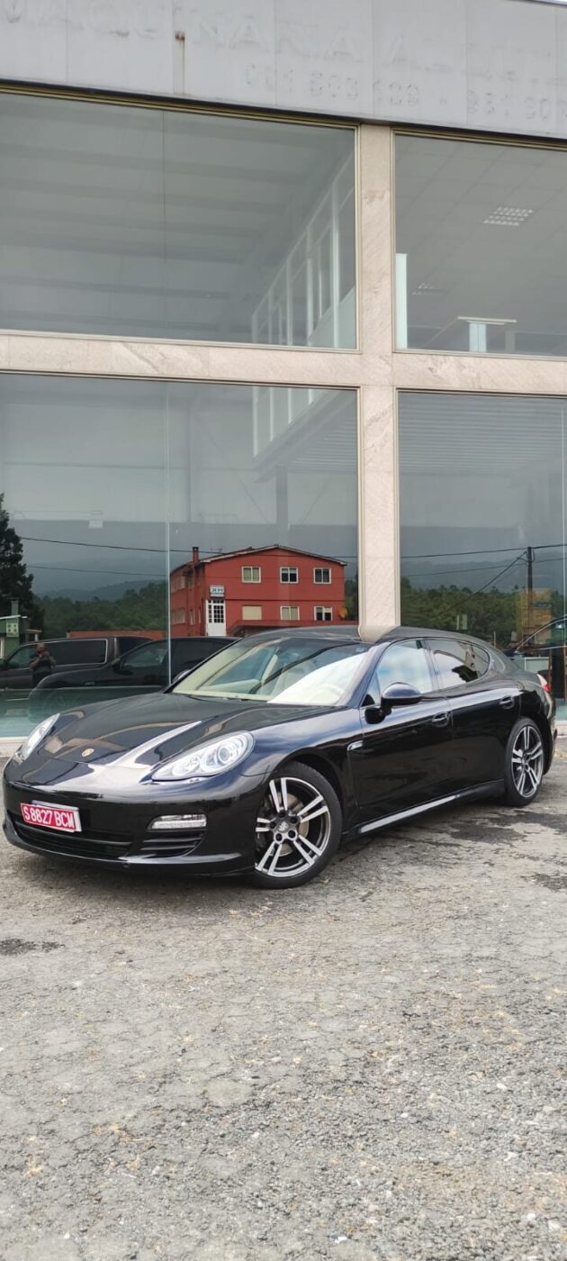 PORSCHE Panamera 3.0D