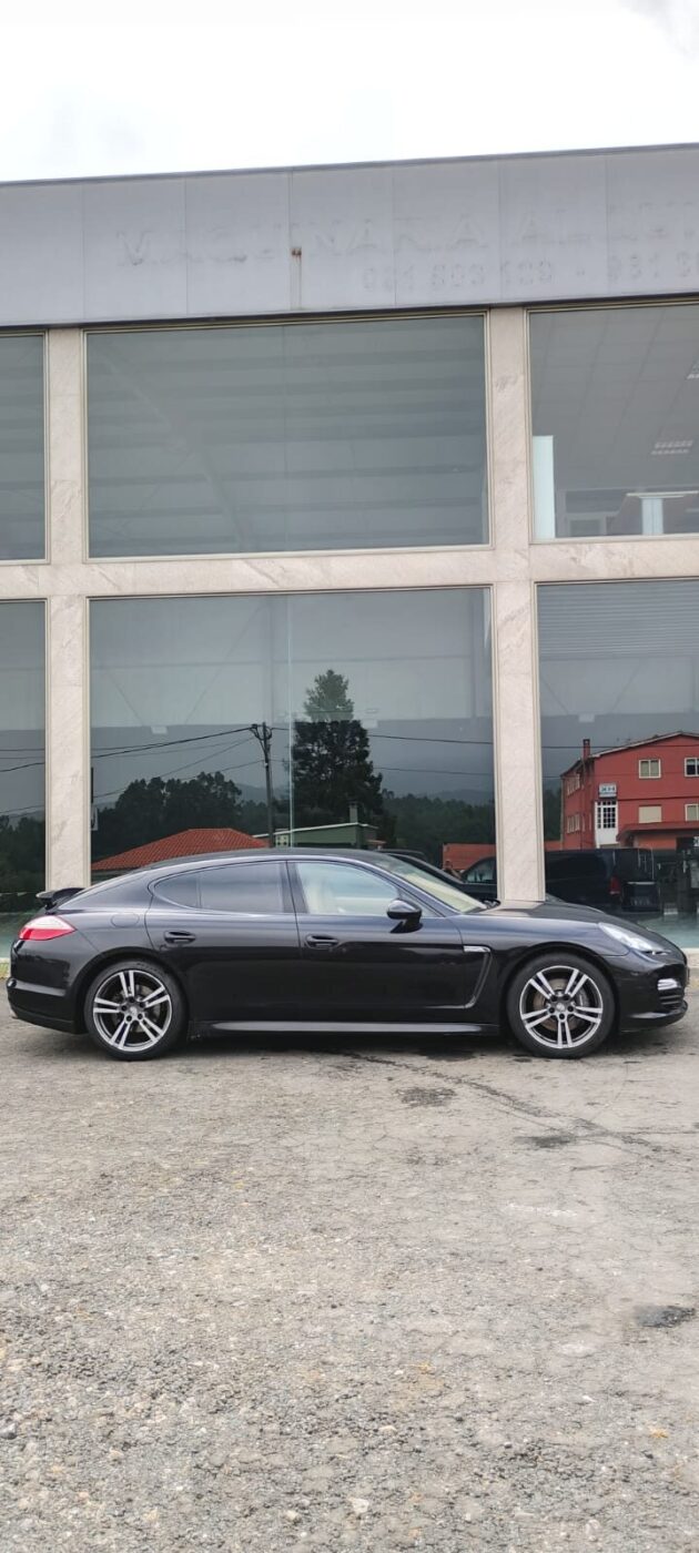 PORSCHE Panamera 3.0D