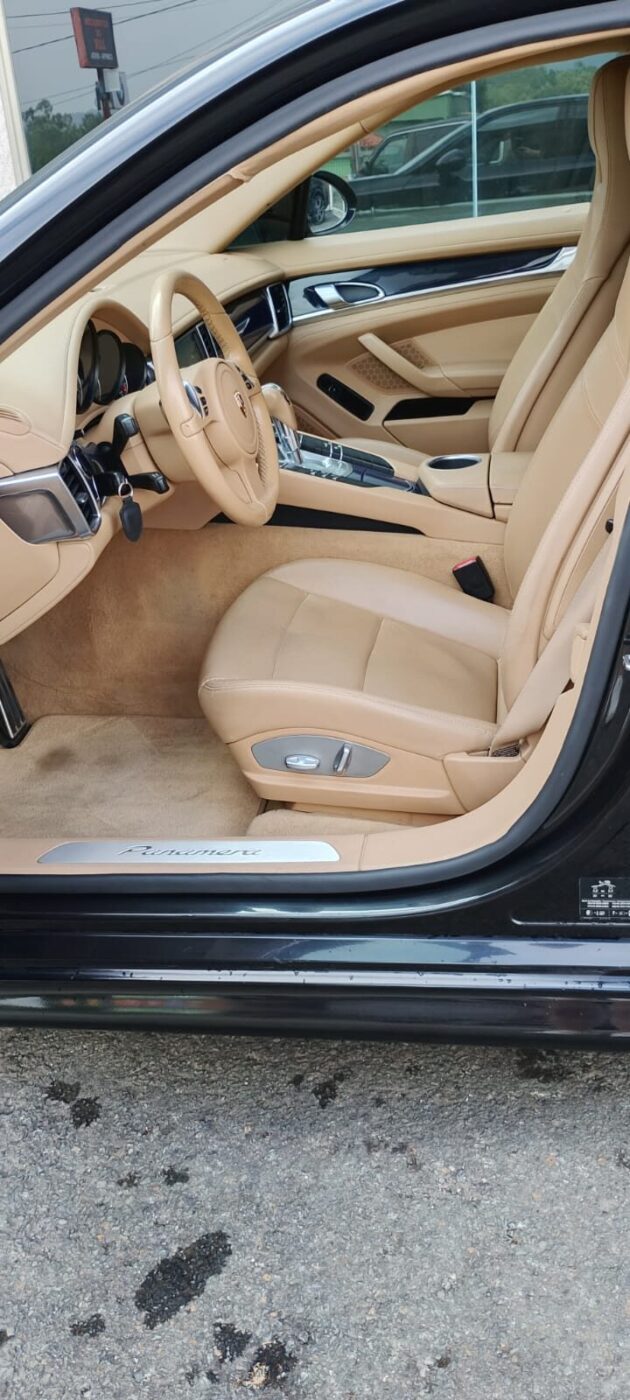 PORSCHE Panamera 3.0D