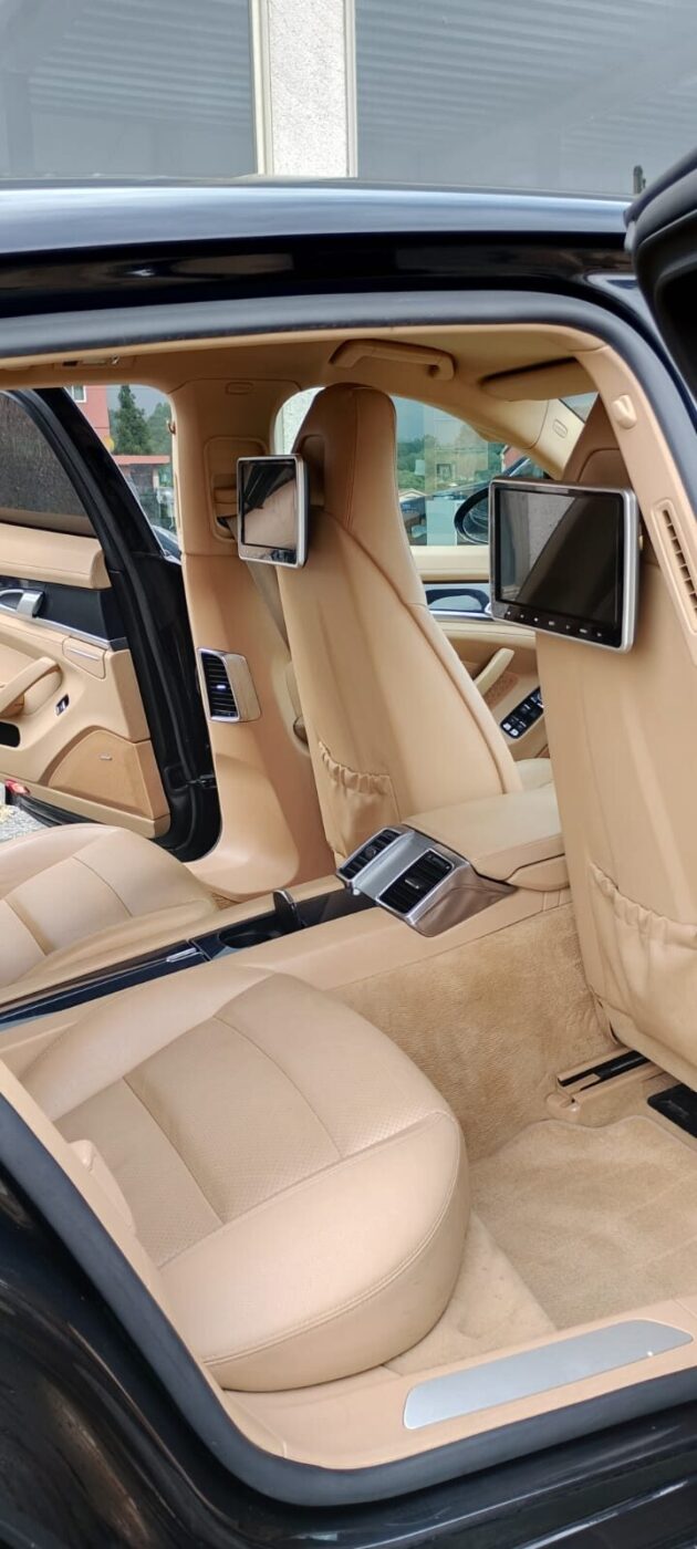 PORSCHE Panamera 3.0D