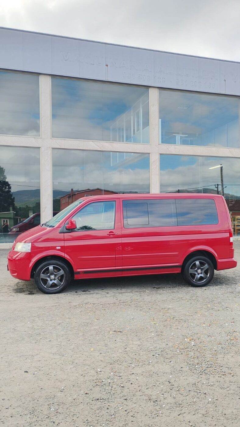 VOLKSWAGEN Multivan T5 4MOTION