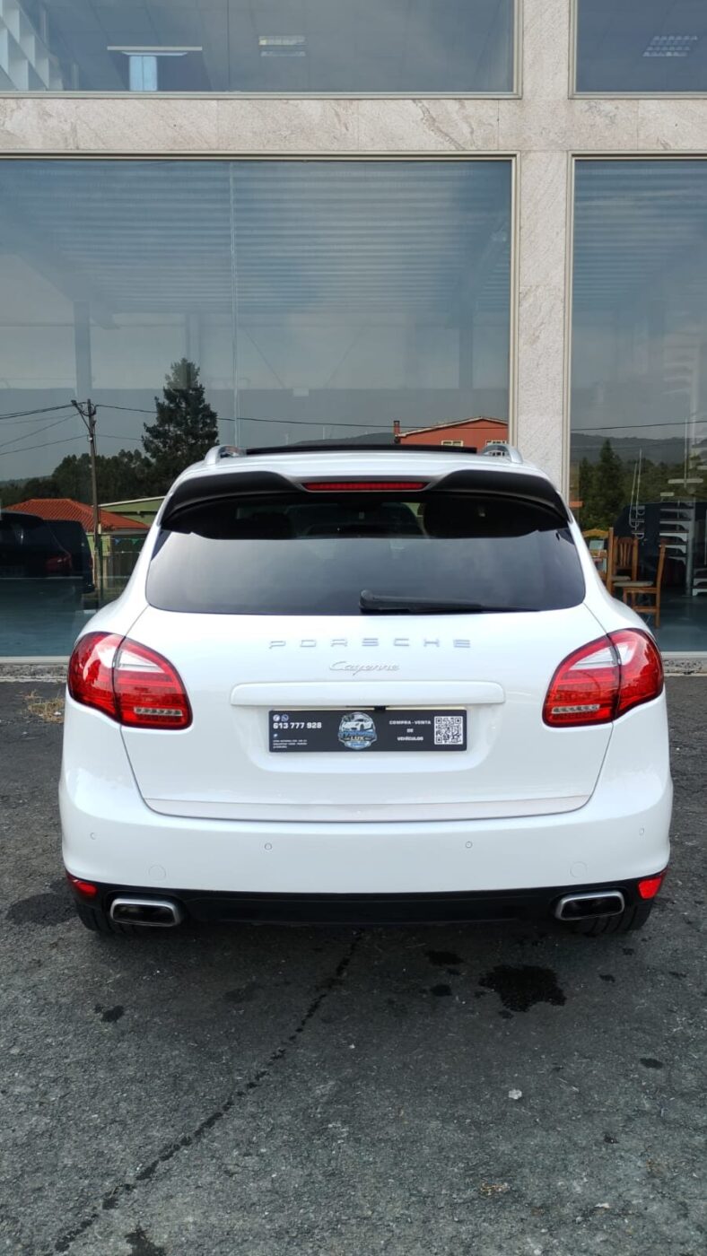 PORSCHE Cayenne 3.0D
