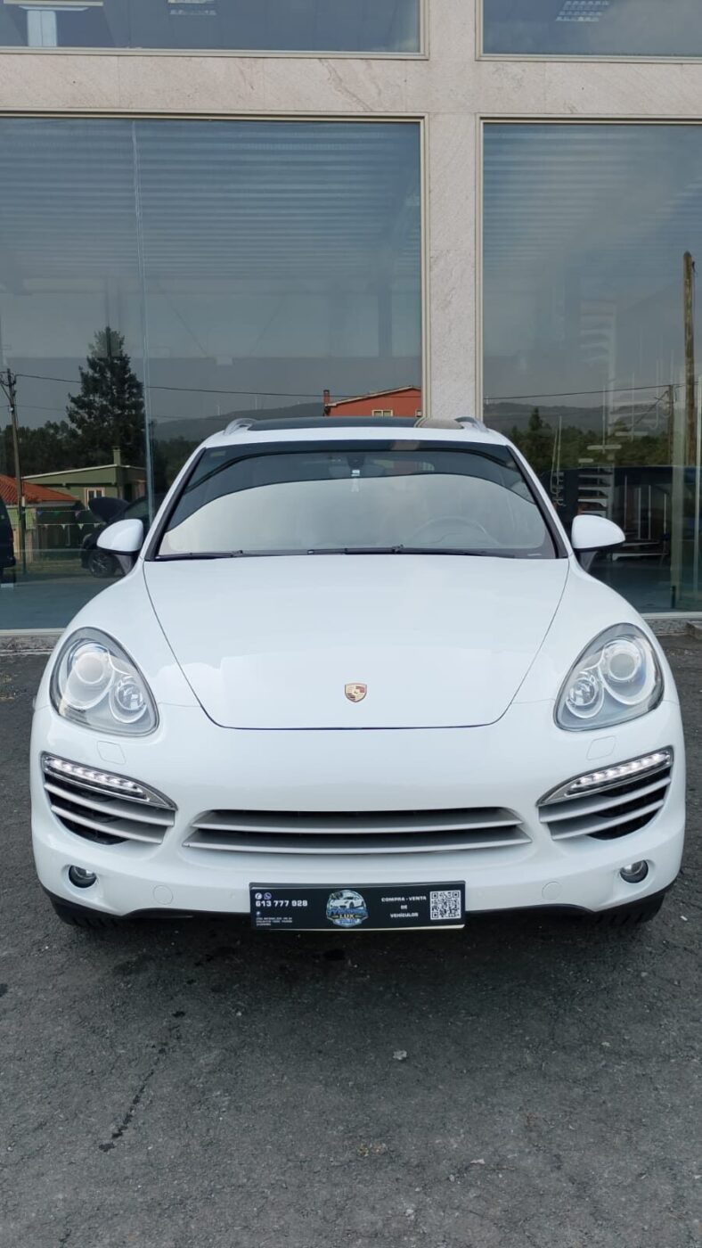 PORSCHE Cayenne 3.0D