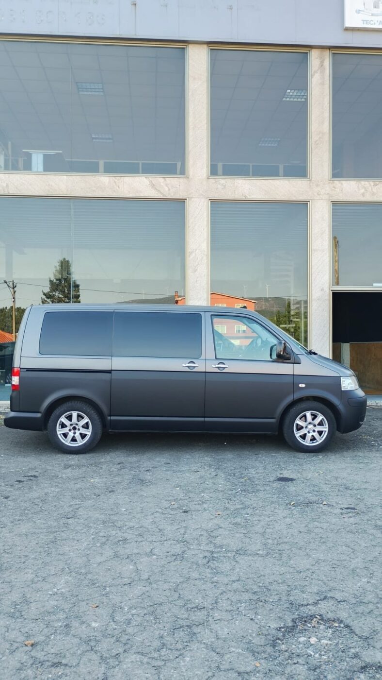 VOLKSWAGEN Multivan T5 STARTLINE