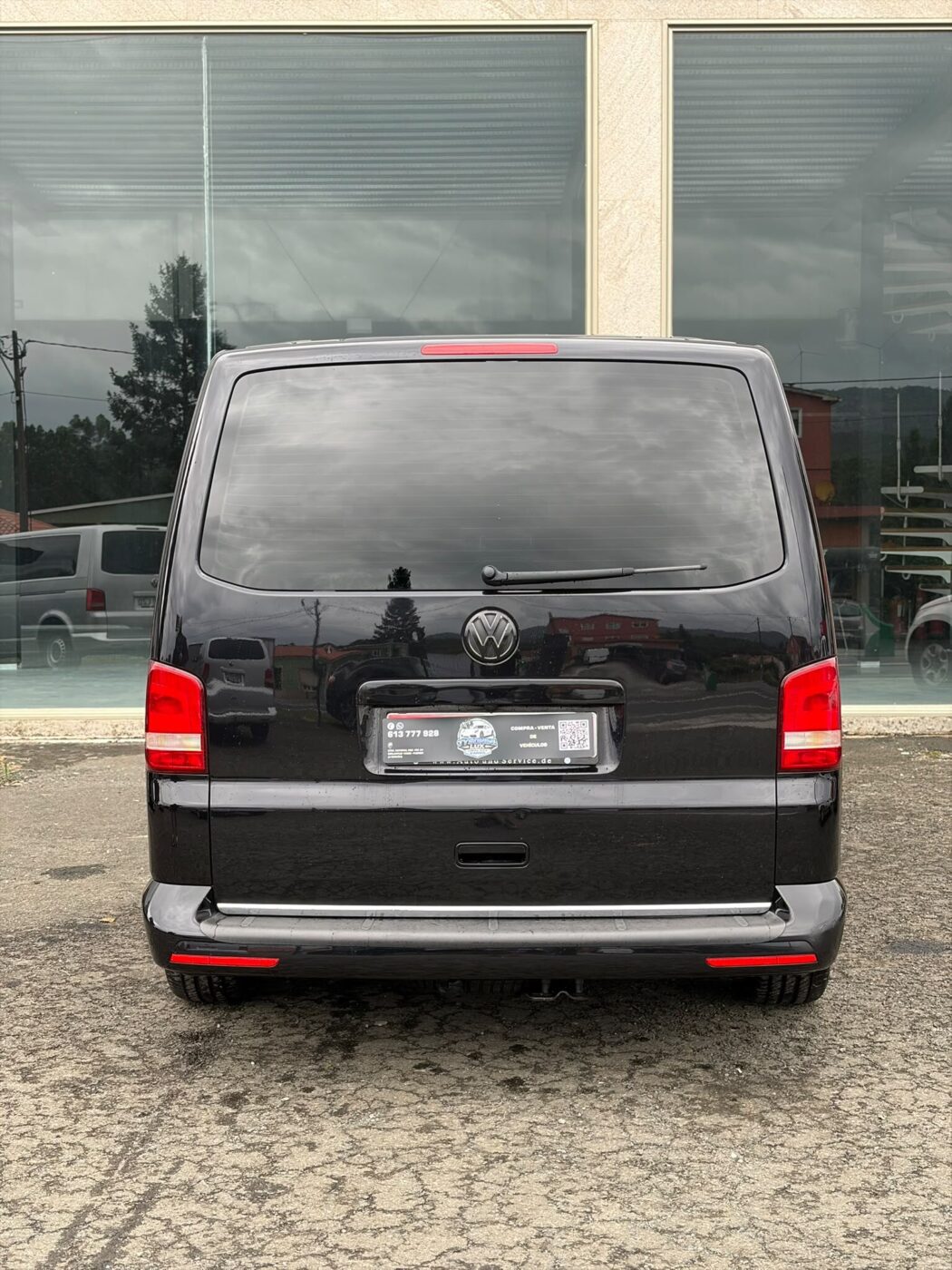 VOLKSWAGEN Multivan T5 HIGHLINE