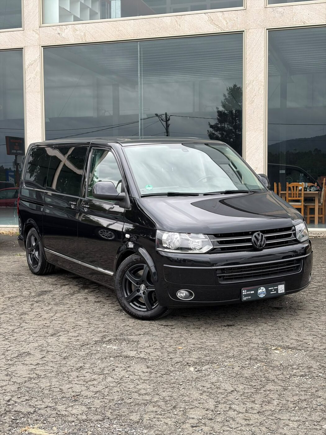 VOLKSWAGEN Multivan T5 HIGHLINE