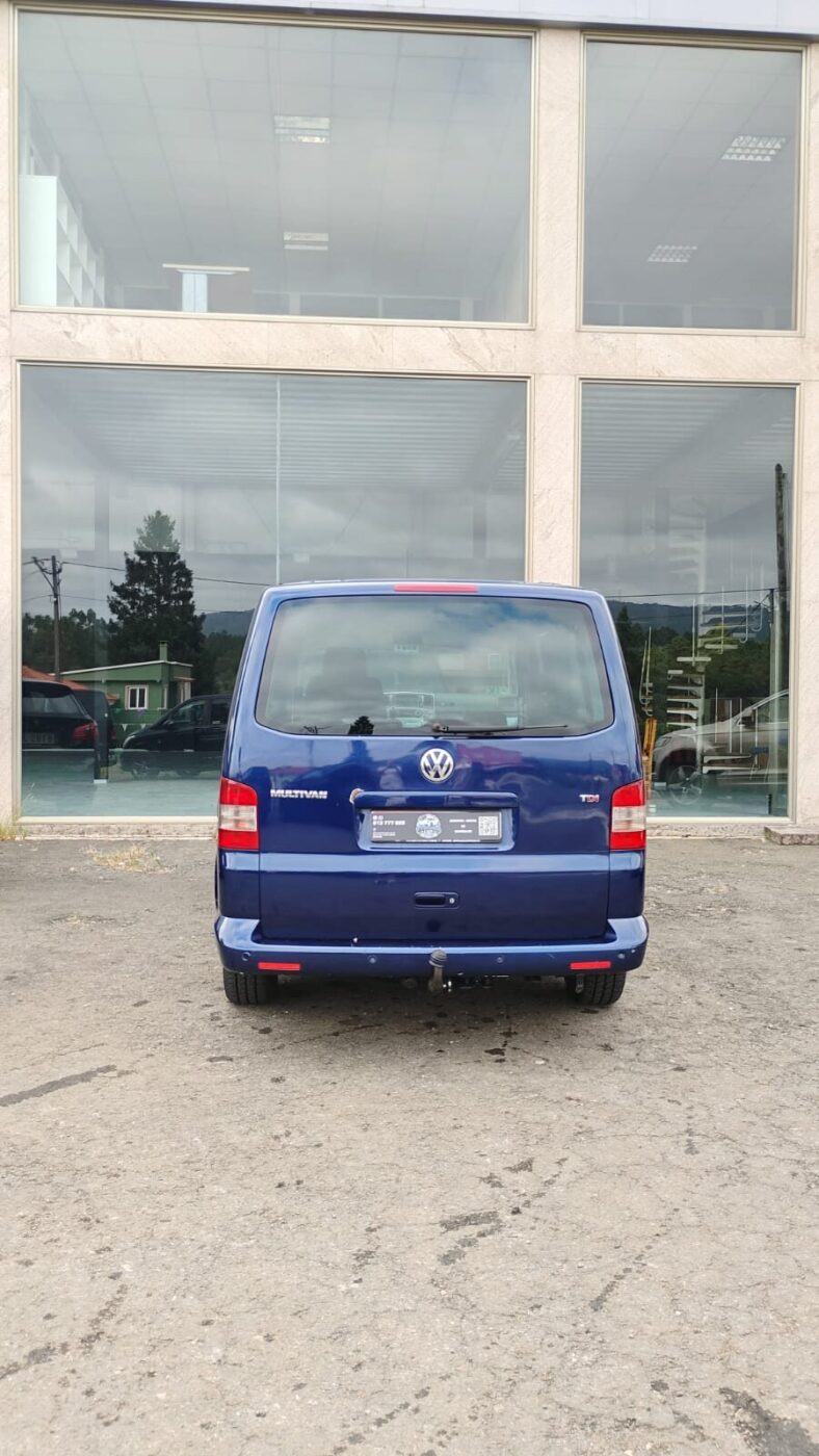 VOLKSWAGEN Multivan T5