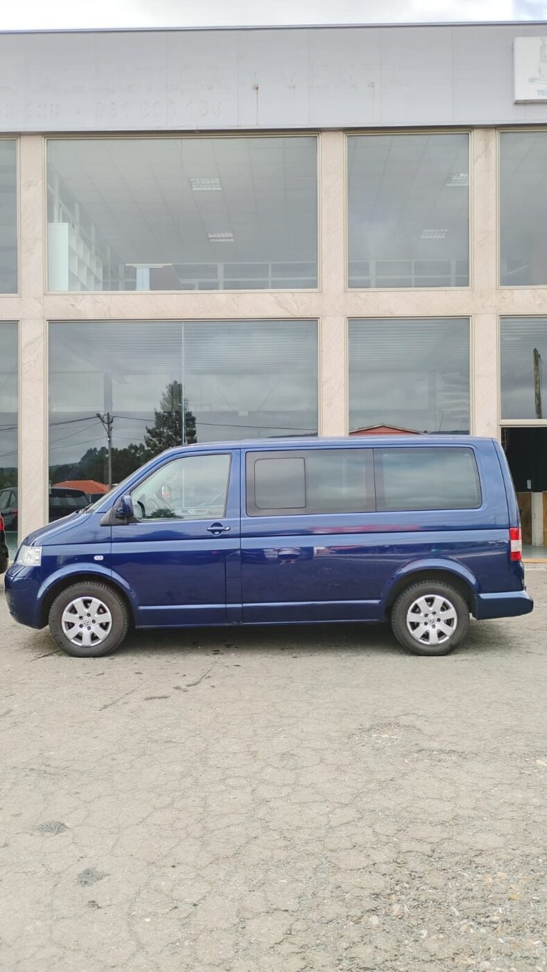 VOLKSWAGEN Multivan T5
