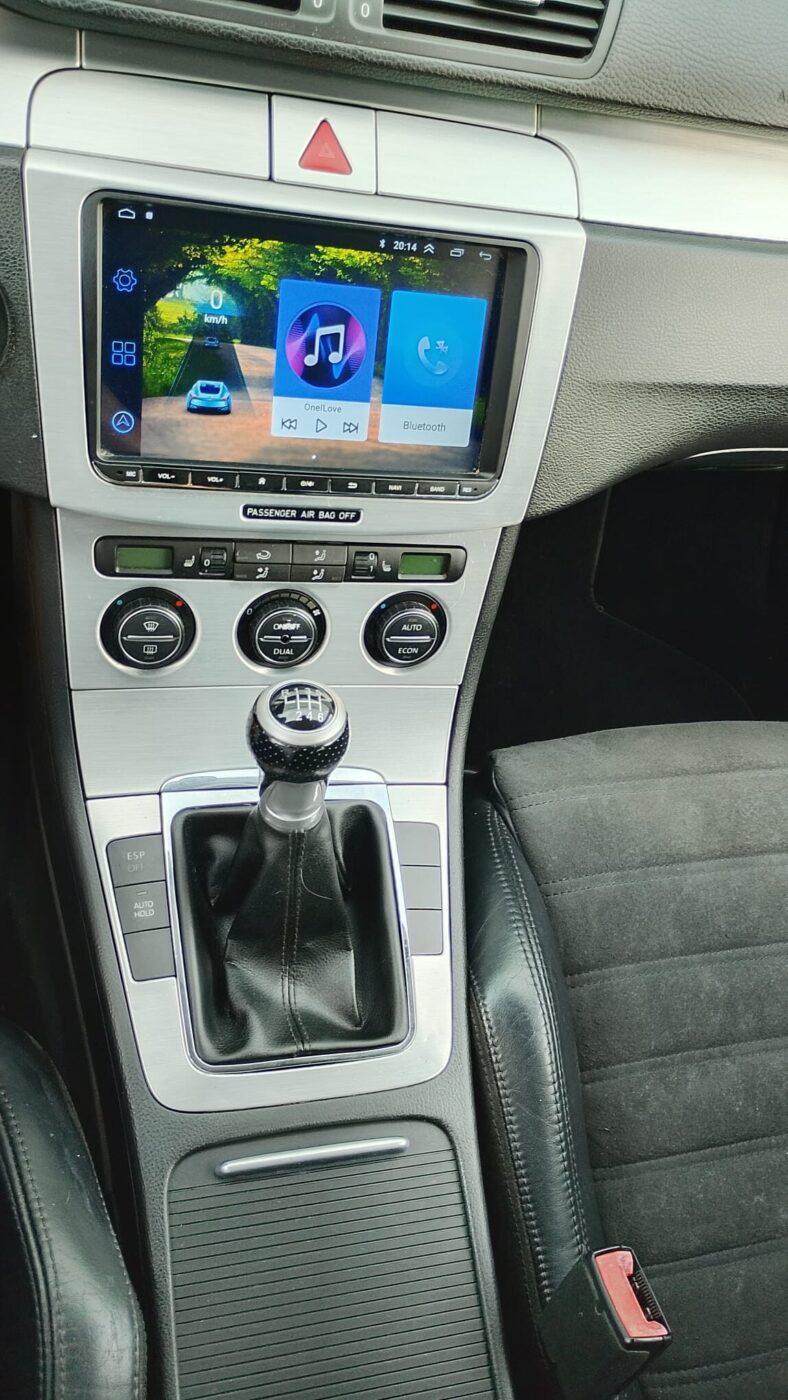 VOLKSWAGEN Passat Familiar