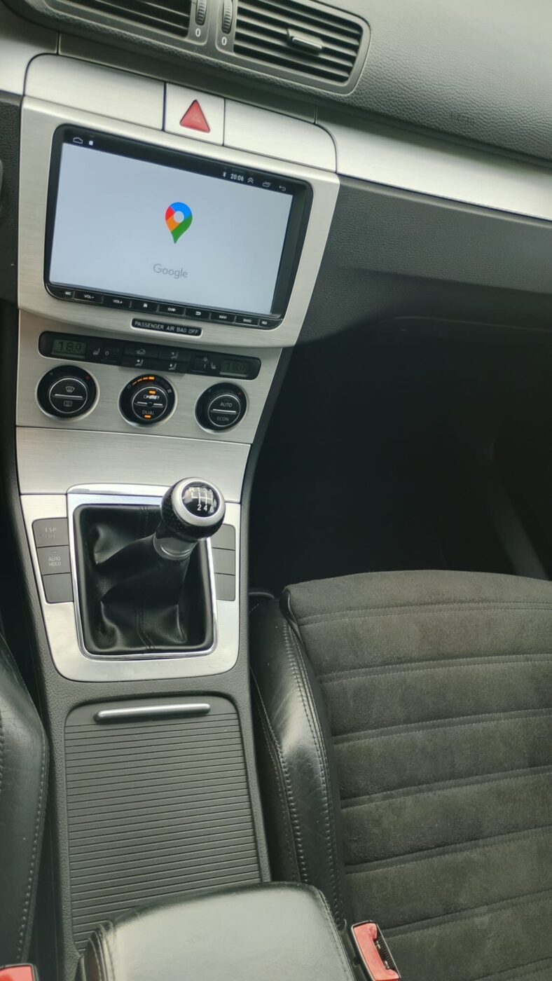 VOLKSWAGEN Passat Familiar